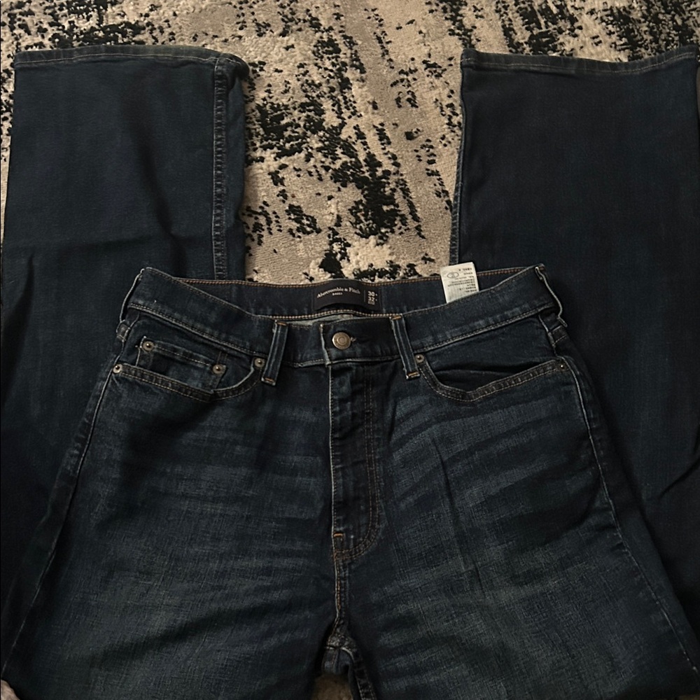 Abercrombie & Fitch Men's Deep Indigo Jeans